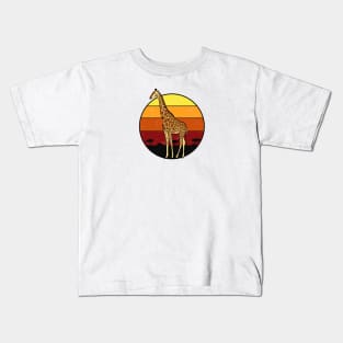 giraffe in the savannah Kids T-Shirt